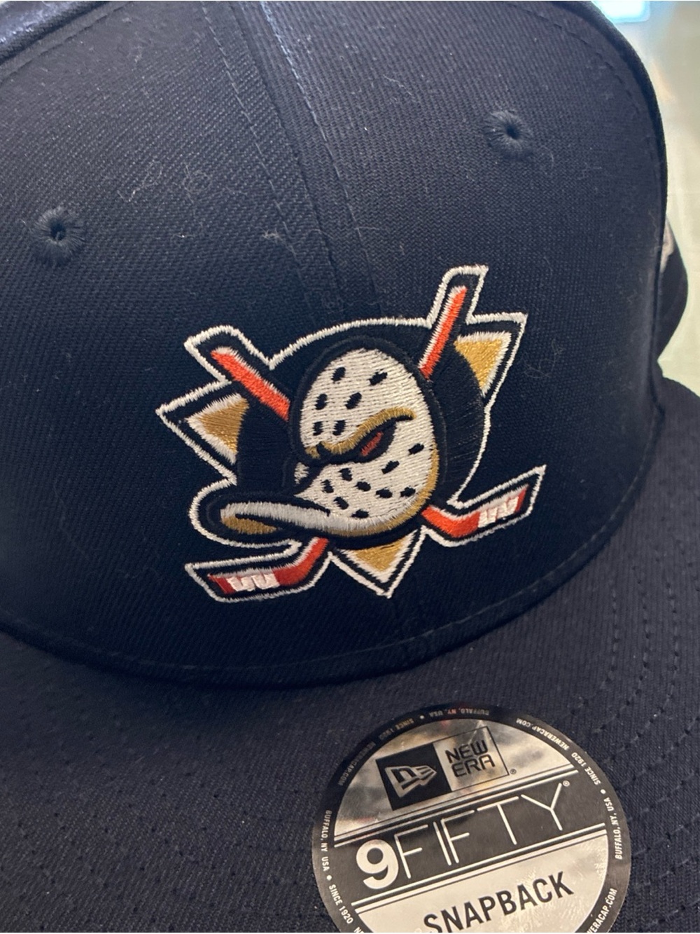 New Era 9FIFTY Snapback Hat - Black Anaheim Ducks Mascot Logo - Picture 2 of 12